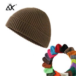 Short Winter Hats Fashion Unisex Cap Decal Casual Knitted Cap Hip Hop Soild Colour Acrylic Sailor Melon Beanies Y21111