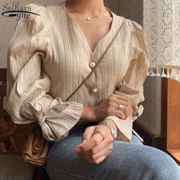 Autumn Korean Retro Elegance Casual Sweet Solid Pearls Blouse Chic High Quality Loose Vintage Wild Women Shirts Blusas 9970 210521