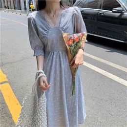 Stitched Lace V-neck Short-sleeved Dress Women's Summer Korean Version of The Waist Show Thin Mid-length 210529