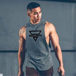 Muscleguys Cotton Gyms Tank Tops Men Sleeveless Tanktop For Boys Bodybuilding Clothing Undershirt Fitness Stringer Workout Vest 210421