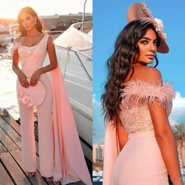 2021 Pink Evening Dresses Trousers Prom Gowns Sequined Feather Party Dress robes de soirée