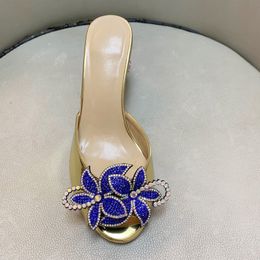 ne Ladies 2021 Real Women Leather High Heels Summer Sandals Bead 3D Flower Flip-flops Slipper Slip-on Wedding Dress Gladiator Shoes Diamond Ballots 2