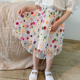 الصيف أزياء الفتيات زهرة 3d التطريز شبكة التنانير طفلة لطيف الأميرة تنورة 210708