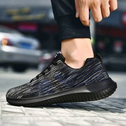 Newest Arrival men's running shoes low-top lace-up lightweight breathable Sports thick bottom men male casual outdoor jogging walking