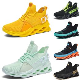 Quality Men Highs Running GAI Shoes Breathable Trainers Wolf Grey Tour Yellow Teals Triples Black Khaki Greens Lights Brown Bronze Mens Outdoor Sports Sneakers 138 s