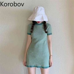 Korobov Retro Green Plaid Short Sleeve Dress Women High Waist Hip Bodycon Vestido O Neck Pullover Korean Ropa Temperament 210409