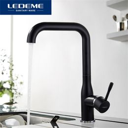 LEDEME Spray paint Swivel Kitchen Faucet Brass material Cozinha Torneira Deck Mounted Single Hole Faucets Mixer Tap L98 210719