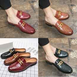 Crocodile pattern leather half-wrapped flat soled slippers Italian classic mens leisure wear mules sandals outside slip-on shoes Large size 38-47