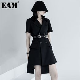 [EAM] Women Black Irregular Pocket Double Breasted Dress Notched Short Sleeve Loose Fit Fashion Spring Summer 1DD7556 21512