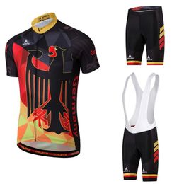 2024 Germany Summer Cycling Jersey Set Breathable Team Racing Sport Bicycle kits Mens Short Bike Clothings M28
