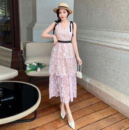 High Quality Luxury Design Runway Dress Arrive Women Summer Sexy V-Neck Pink Lace Cake Long Dress Vestidos 210514