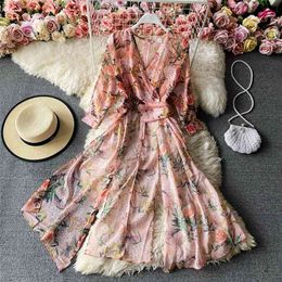 Women Spring Fashion V-neck Long Sleeve Floral Print Chiffon Dress + High Waist Shorts Two Piece Sets Q402 210527
