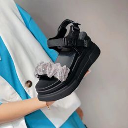 stylishbox ~ alta qualità! y21051205 sandali STRAPPY con strass nero / bianco 8cm PELLE DI VITELLO CON PIATTAFORMA zeppa in vera pelle casual scarpe da lavoro moda classica sportiva
