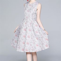 HIGH QUALITY Women's Sleeveless Elegant Bow Sashes Star Print Jacquard Dress Female Summer Office Tank 210603