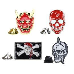 Pins, Brooches HOSENG 4Pcs Halloween Skull Cartoon Black Red Color Enamel Pin Backpack Coat Fashion Alloy Badge Punk Gothic Lapel Brooch HS_