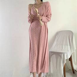 Winter Retro Elegant Chic Thick Long Twist Cardigan Sweater Belt Khaki Knitted Strap Dress Two Piece Set Women Fashion Sets 210514