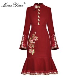 Fashion Designer dress Spring Autumn Women's Dress Stand collar Long sleeve Embroidery Keep warm Dresses 210524