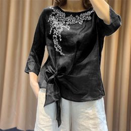 Summer Arts Style Women 3/4 Sleeve Loose T-shirt Vintage Embroidery Cotton O-neck Tee Shirt Lacing Bow Femme Tops Plus Size M38 210512