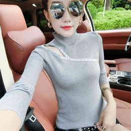 Korean Small Letters Hollow Out Pullover Tshirt Spring Autumn Women Long Sleeve Turtleneck Bottoming Shirt Clothes T92802 210421