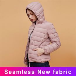 Winter Women Ultralight Thin Down Jacket Hooded Jackets Warm Coat Parka Lightweight Padded Women's Spring 210913