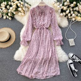 Women Chiffon Floral Dress Autumn Long Sleeve Stand Collar Elastic Waist A-line Dress Bohemian Print Pleated Midi Dress 210419