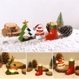 Candle Holders 3pcs Cute Christmas Candlestick Painted Metal Holder Creative Xmas Ornament For Home El Bar Candles Decoration