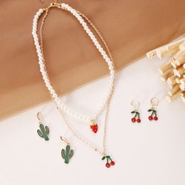 Cherry encanto collar de perlas Crema perlas de marfil Cerezas Lunares Rojos