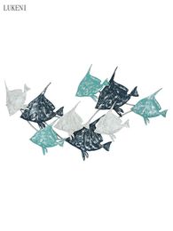 Simple Modern Wrought Iron Fish Hanging Decoration Home Livingroom Mural Ornaments el Office Wall Sticker Crafts 210414