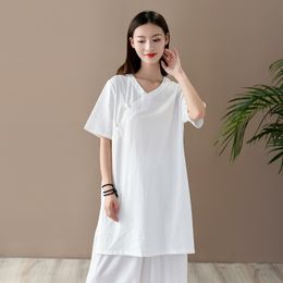 Johnature Leisure Retro Plate Buckle V-neck Short Sleeve Cotton Linen T-shirt Summer Comfortable All-match Women Tops 210521