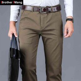 4 Colors 98% Cotton Casual Pants Men Classic Style Straight Loose High Waist Elastic Trousers Male Brand Clothes 210714