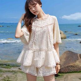 Summer Women Two Pieces Set Fashion White Embroidery Hollow Out Cotton Sweet Shirts + Shorts Suits 210519