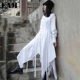 [EAM] Women White Pleated Irregular Casual Dress Lapel Long Sleeve Loose Fit Fashion Spring Autumn 1DD7345 210512