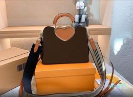 designer Women Canvas strap printing Classic Totes bags fashion Wallets Womens Leather heart Chain Bag Shoulder Bag Handbag