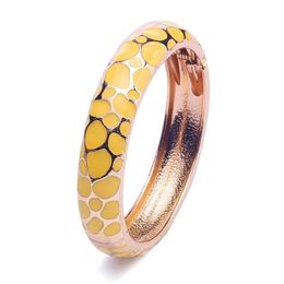 Ujoy Colourful Enamelled Cuff Femal Bangle Classic Contracted Design Accessories Vintage Bracelets for Women Q0717