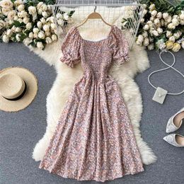 Casual Women Summer Dress Puff Short Sleeve Lace Spliced Square Collar Pleated Elastic Slim A-line Mid-calf Everyday Robe 210603