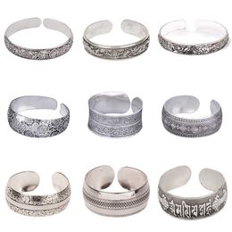 Tribal Ethnic Bangle Cuff for Women Tibetan Silver Color Vintage Wide Bracelet Carved Plant Animals Fashion Bohemian Jewelry Q0719