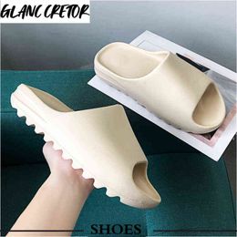 2022 summer Slippers Women Home Shoes Men Sandals Fashion Popular Flats Flip Flops Female Summer Slippers Ladies Designer Shoes Y220221