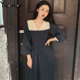 Vintage Look Lady Plaid Dresses Women a Line Puff Sleeve Long Dress Autumn Robe Femme elegant Vestido Students Streetwear 210412