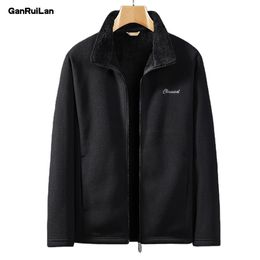 Plus size Men Softshell Fleece Jackets Male Warm Sweatshirt Thermal Coat windbreaker sportswear Stand Collar Casual Jacket B0867 210518