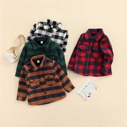 1-5Years Baby Boys Coat Long Sleeve Plaid Lapel Neck Chest Pockets Loose Fall Winter Casual Party Cardigan 211204