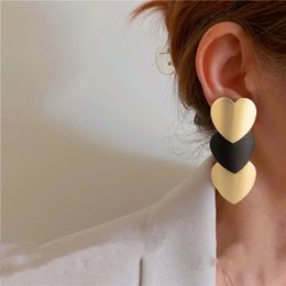 Gold Color Geometric Heart Shape Statement Earrings for Women Unique Black Vintage Metal Earrings Jewelry 2021 New Fashion