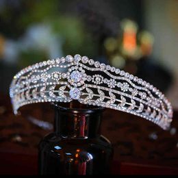 Vintage Baroque Queen Tiara Crown Bridal Diadem Gold Crystal Rhinestone Head Jewelry Headpiece Wedding Hair Accessories