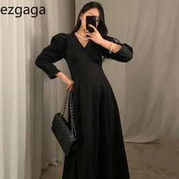 Ezgaga French Style Vintage Elegant Dress Women V-Neck Long Puff Sleeve Big Swing Solid Chic Party Dress Slim Waist Vestidos 210430