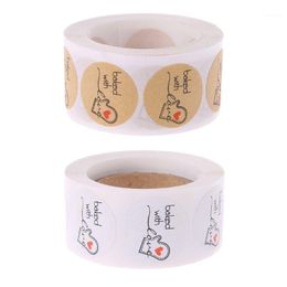 500Pcs Baked With Love Round Kraft Paper Sticker Adhesive Baking Label For Christmas Festival Cake Box Gift Drop Ship Wrap