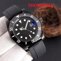 Top Designer Men's Self Winding Watch Automatic Movement Blue Ceramic Bezel Rubber Strap Men Mechanical Watches 40mm