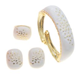 Yulaili Women's Fashion Big Style Bracelet Jewellery Set Factory Direct Sales Ladies Wholesale 18K Italian Gold Jewellery Sets B0084