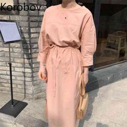 Korobov Korean Sweet Pink Women Dress Vintage Casual Long Sleeve O Neck Elegant Dresses New Preppy Style Vestidos Mujer 210430