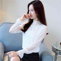 Spring Fashion Women Lace Blouse Hollow Out Long Sleeve Sweet Cute Ladies Tops all-matched Casual Shirt Female D189 210512