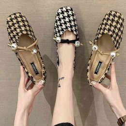 Dress Shoes Style Woman Shoes Plaid Costume Tweed Flats Shallow String Bead Mary Janes Shoes Square Toe Slip on zapatos mujer 8913N 220309