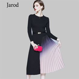 Elegant Fashion O-neck Long Sleeve Sweater Dress Women Knitted Spliced Spring Gradient Pleated es 210519